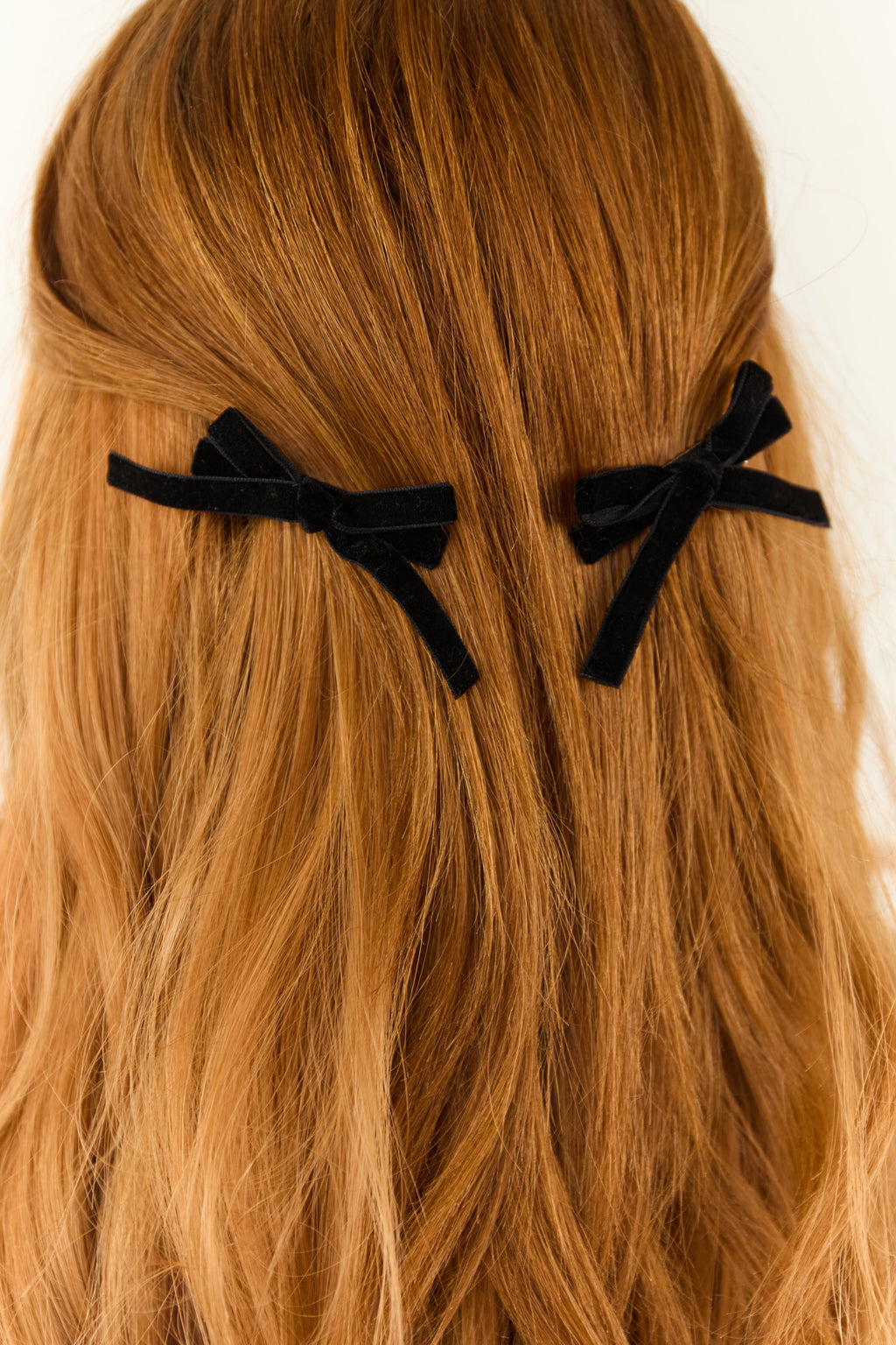 Black Velvet Bow Hair Clip Set Of 2
